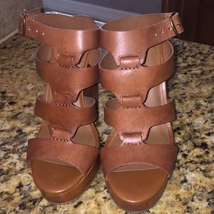 Lucky brand wedges size 8